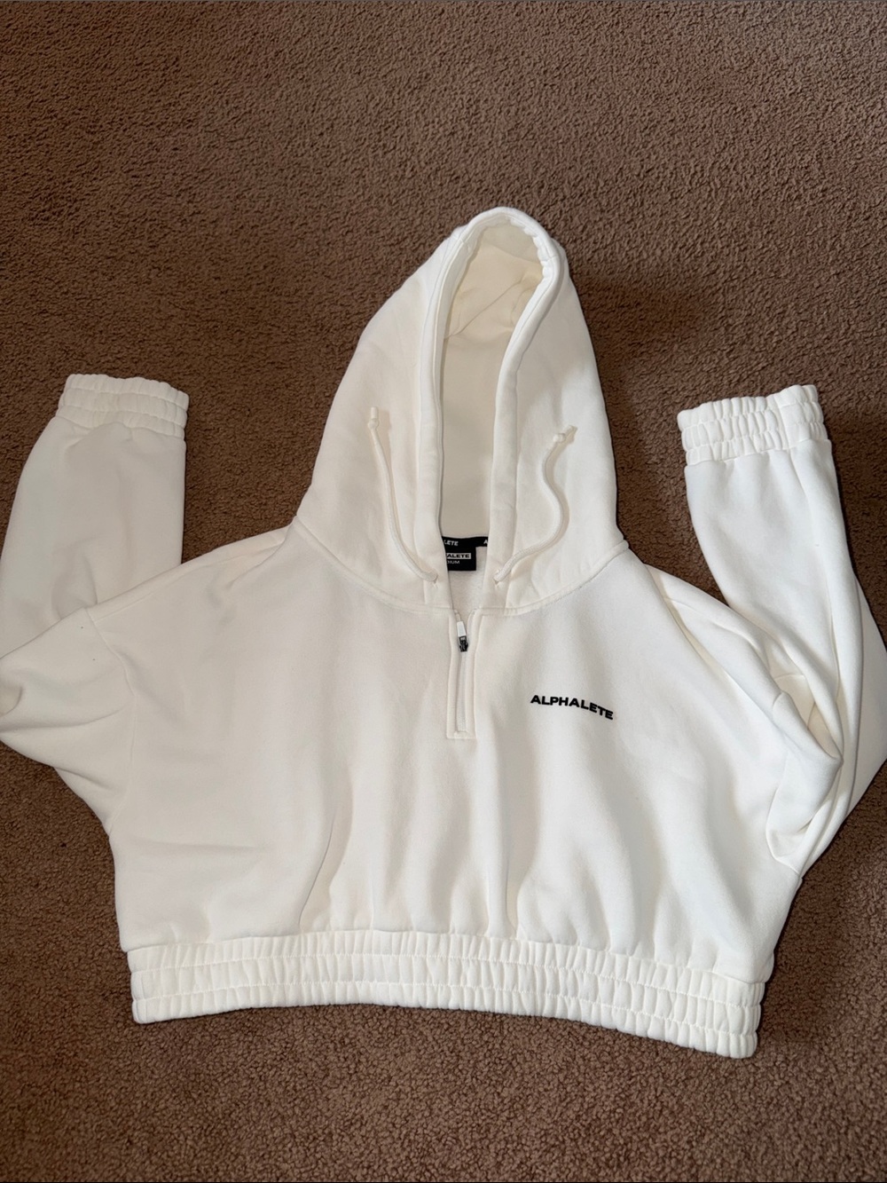 Alphalete Cream Cropped Half-Zip Hoodie